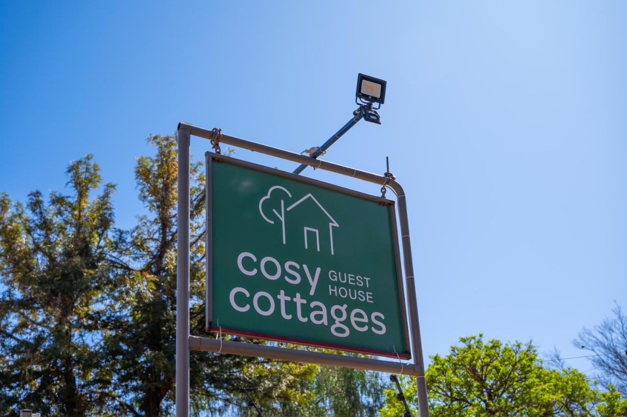 Cosy Cottages Guesthouse Potchefstroom Dış mekan fotoğraf