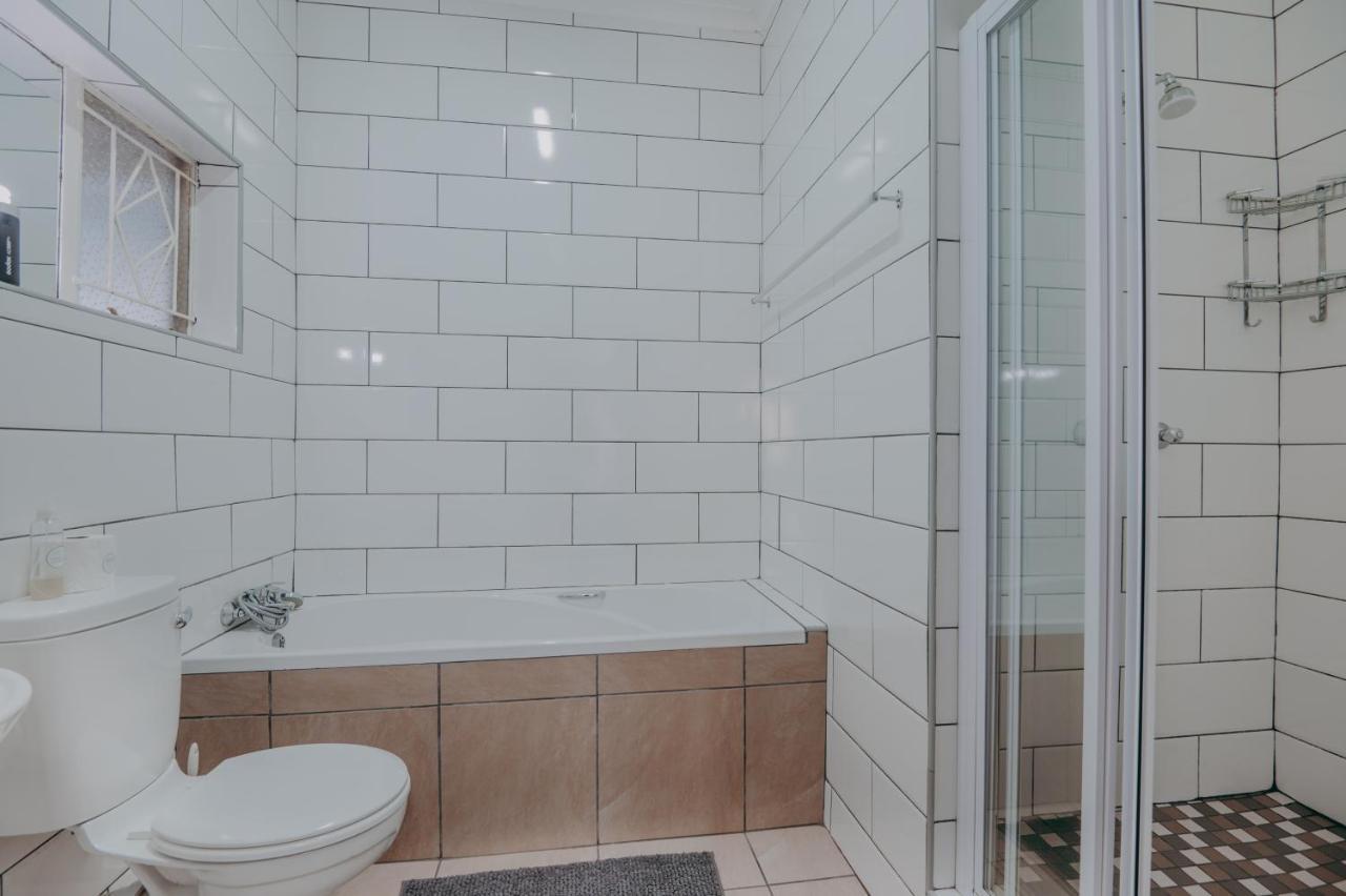 Cosy Cottages Guesthouse Potchefstroom Dış mekan fotoğraf